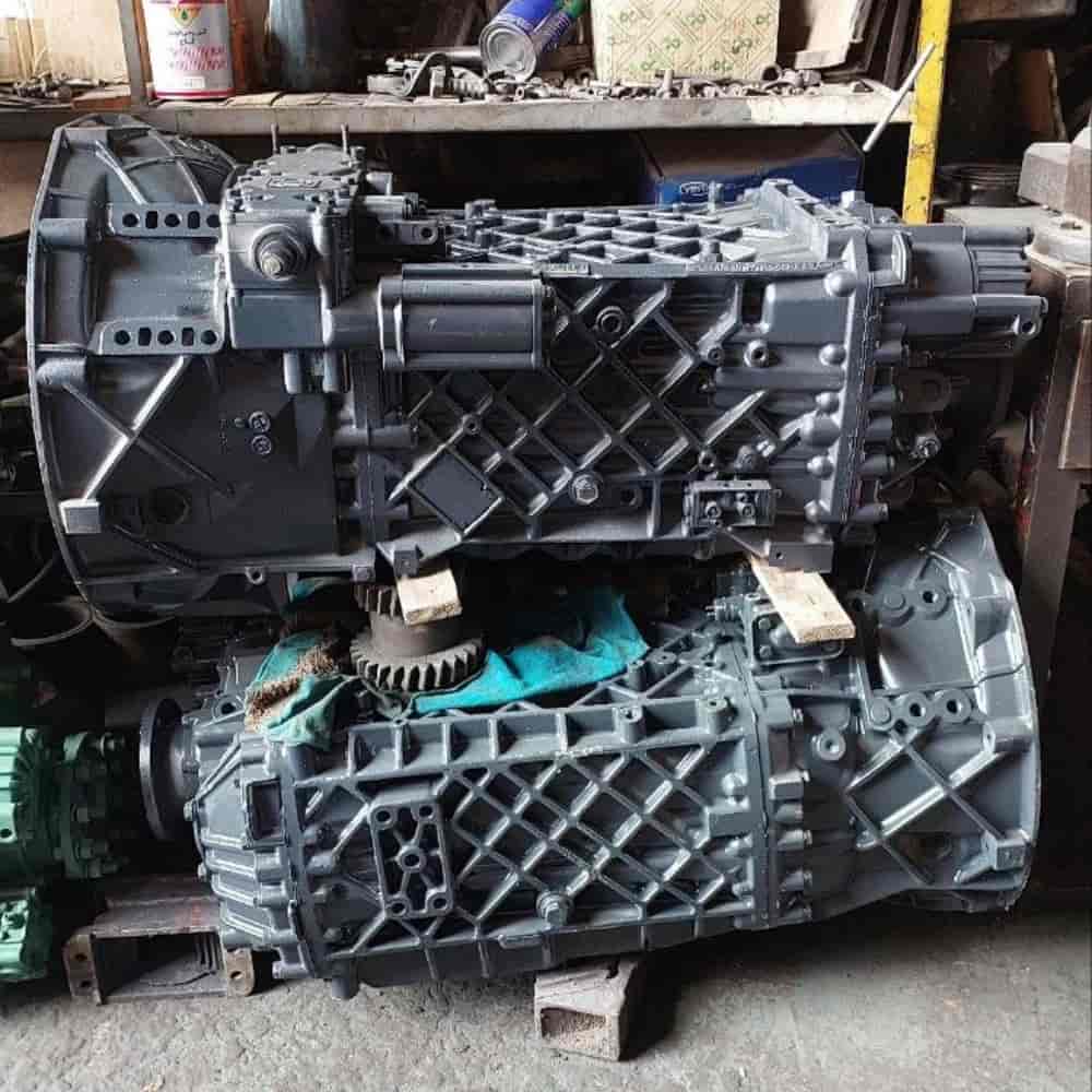 The best gearbox 221 checkered 8 gears for Alborz Deng Feng